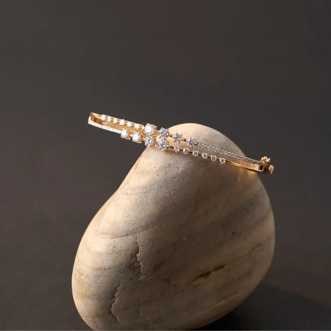Jia Dainty Diamond Bracelet Front view