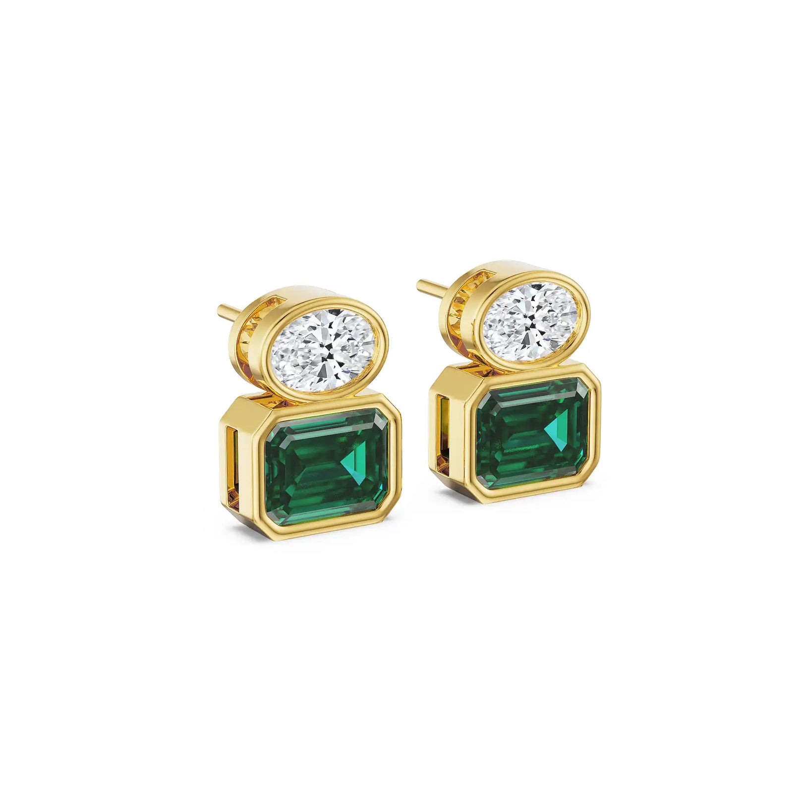 Emerald Pop Lab Grown Diamond Earrings
Side View