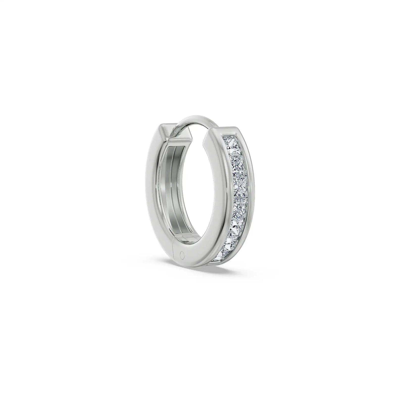 Linear Luxe Lab Grown Diamond Earrings
Side view