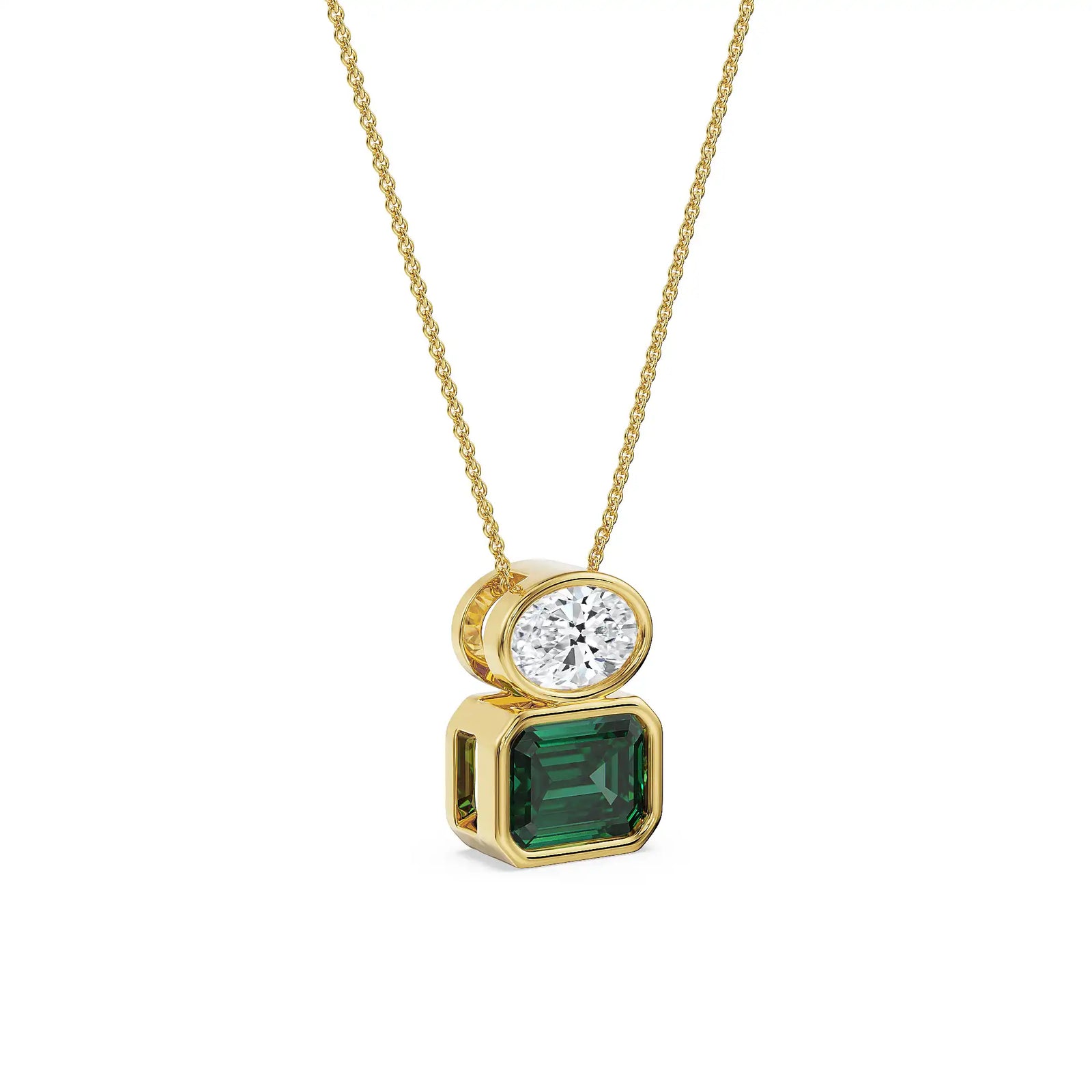Emerald Pop Lab Grown Diamond Necklace
Side View