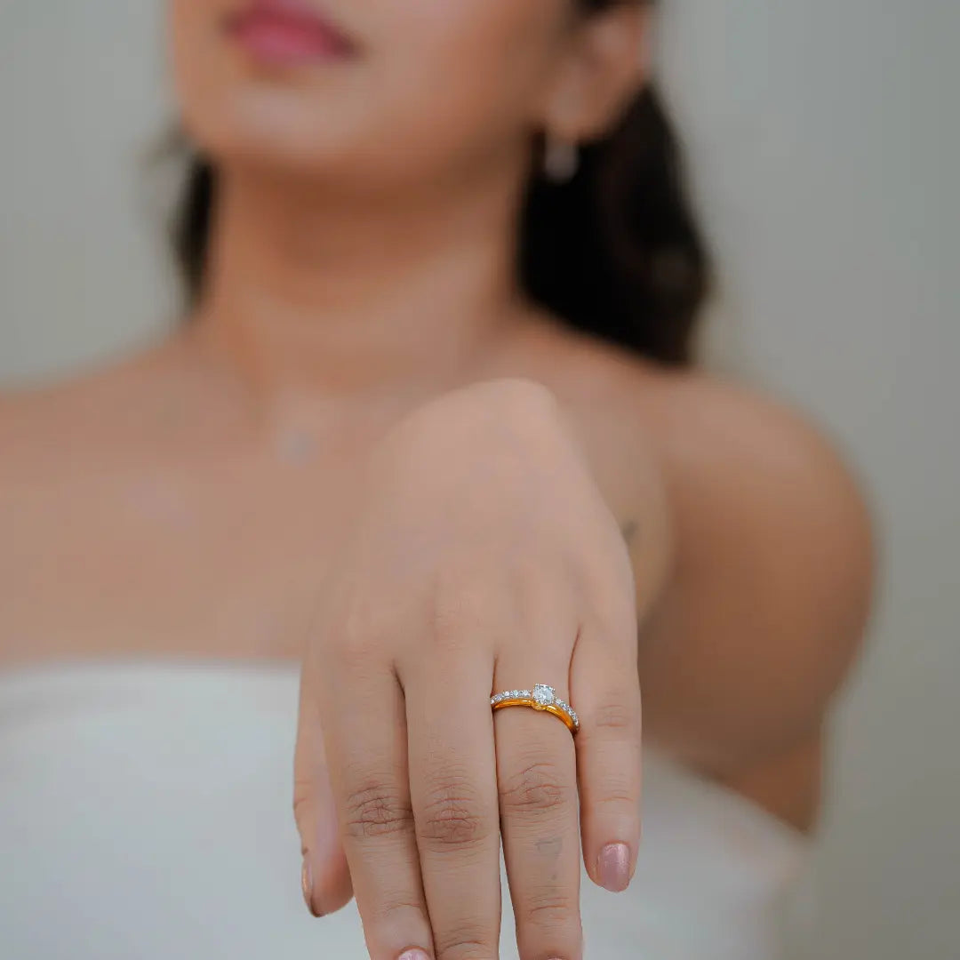 Dazzling Diamond Ring Prospective View in 9KT